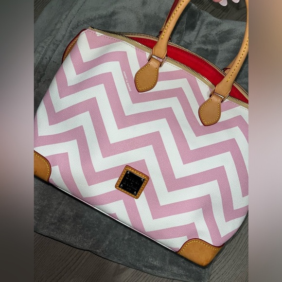 Dooney & Bourke Pink and White Chevron Bag With Red Interior purse - Picture 3 of 16